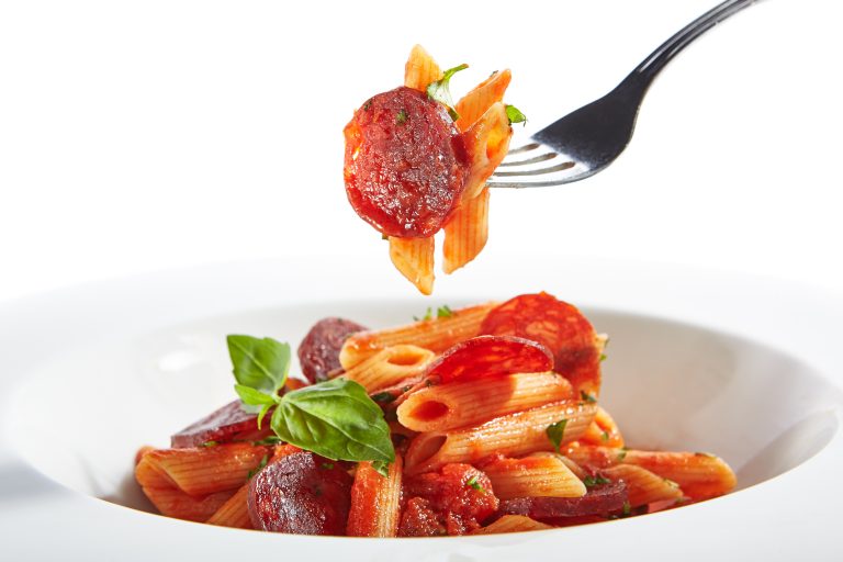 Het pepperonipasta